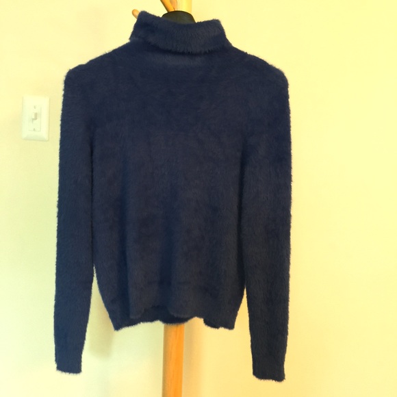 Halogen Fuzzy Sweater - Picture 7 of 14